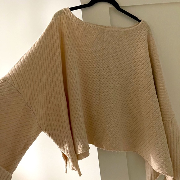 Free People Tops - Free People Cream Sweater Size Medium